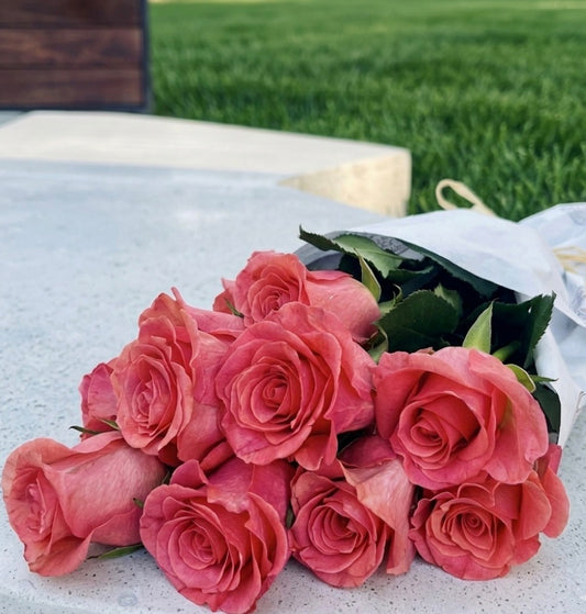 Classique Dozen Roses - Hand Wrapped