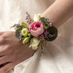 Corsage 