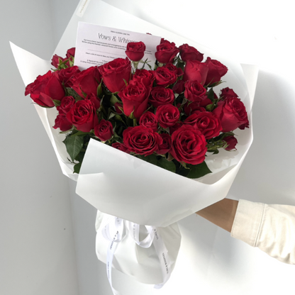 Luxe Dozen Roses Wrap